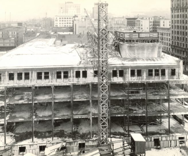 Year 1932 - Extension Looking North, February